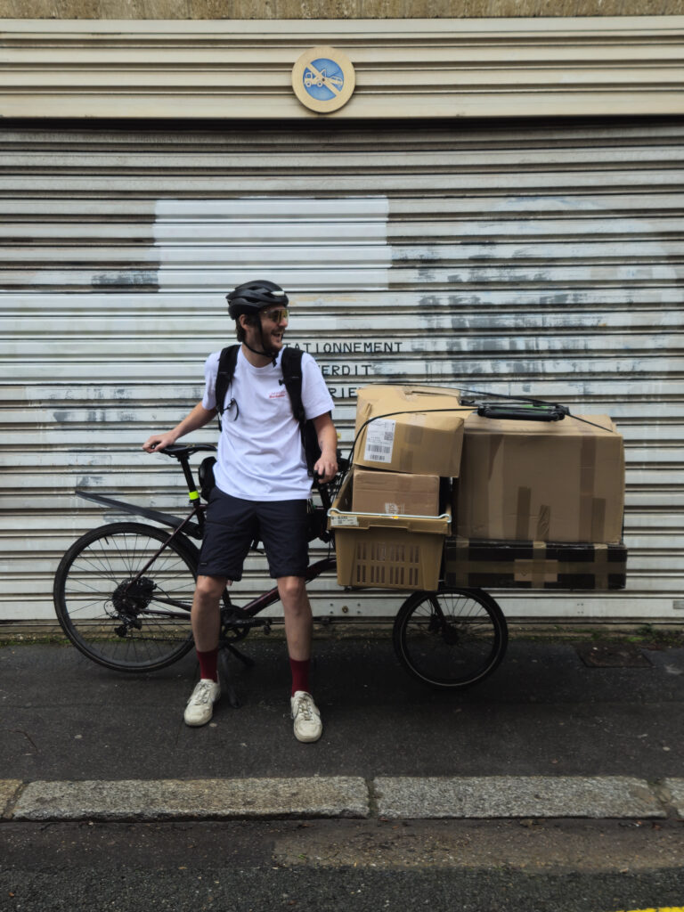 Suivi de livraison en temps réel - Coursier Bordeaux pour vos commandes urgentes de dernière minute