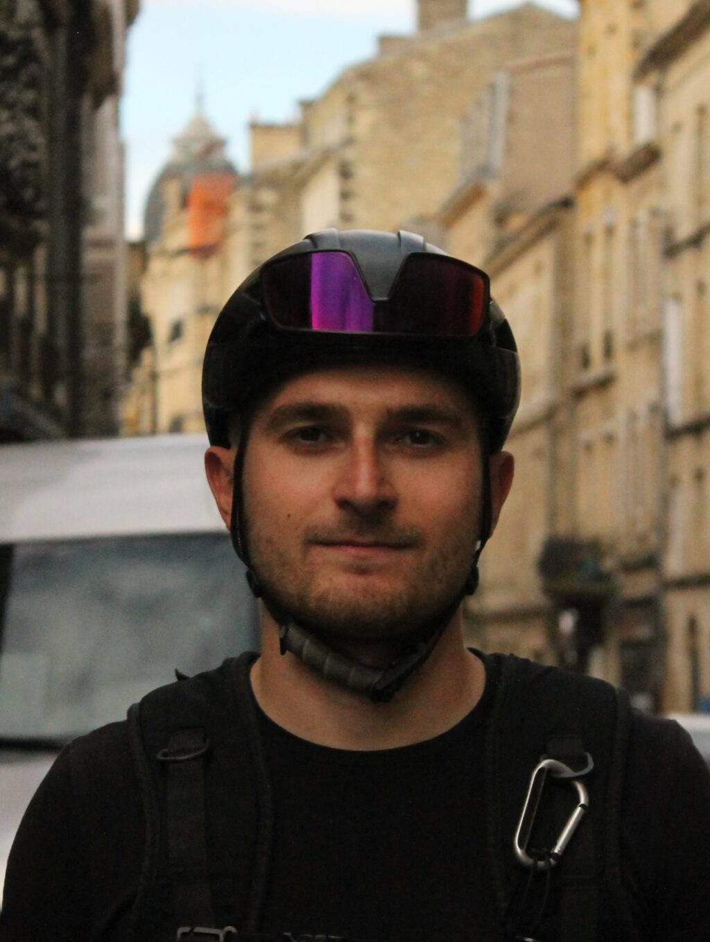 Instagram post from coursiersbordelais. This post is in position 1.